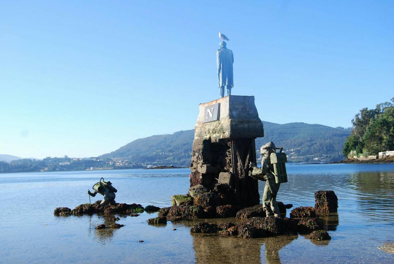 Hospedaje Bahia De San Simon 雷东德拉 外观 照片